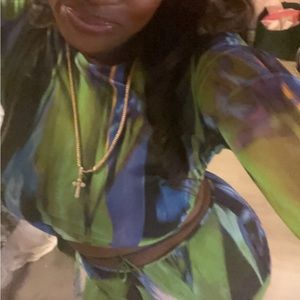 Meet your Posher, Tara